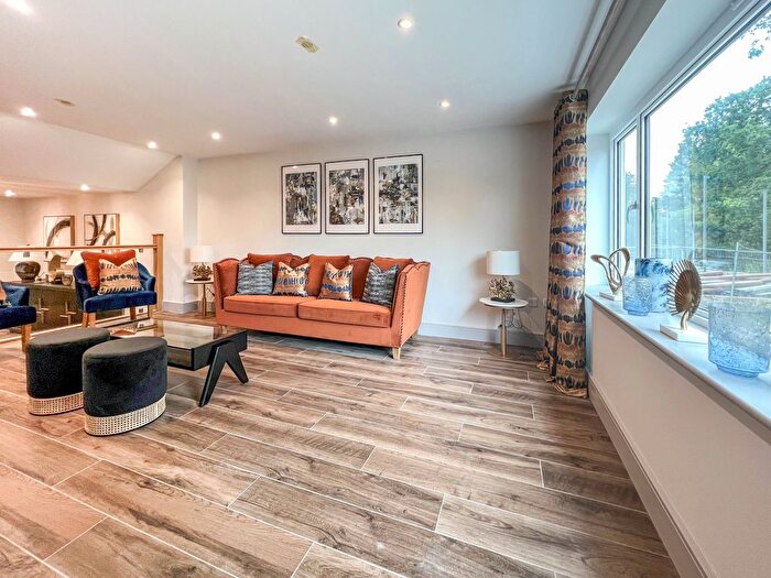 4 Bedroom Terraced House To Rent In Hastings Road, Hawkhurst, Cranbrook, TN18