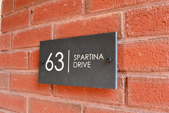 1 Bedroom Flat For Sale In Spartina Drive, Lymington, SO41