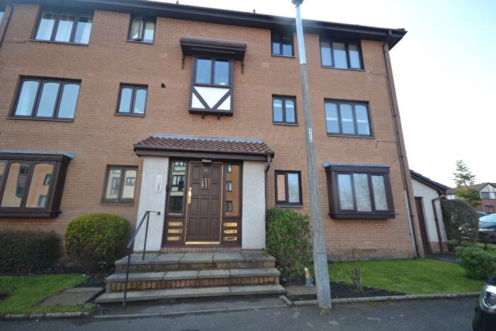 2 Bedroom Flat To Rent In Gallolee, Colinton, Edinburgh, EH13