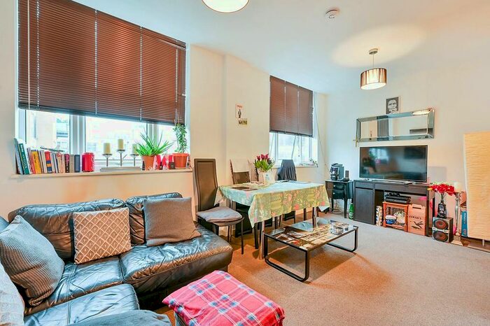 1 Bedroom Flat For Sale In Bromyard House, Acton, London, W3