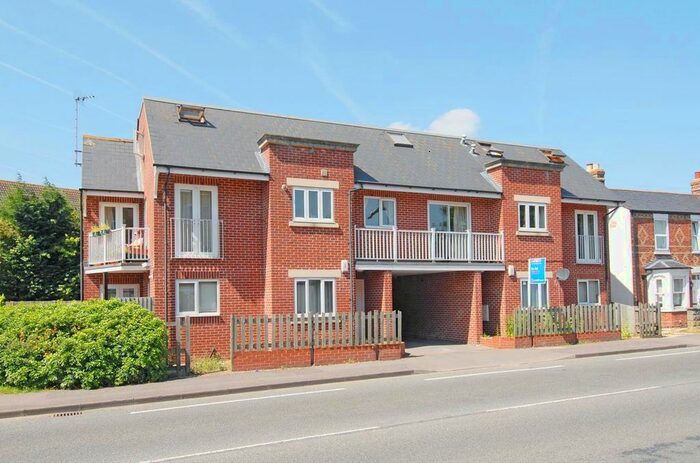 2 Bedroom Semi-Detached House To Rent In Horspath Driftway, Headington OX3