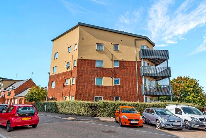 3 Bedroom Apartment To Rent In Longhorn Avenue, Gloucester, GL1