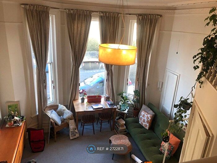 Studio To Rent In Cambridge Rd, East Sussex, BN3