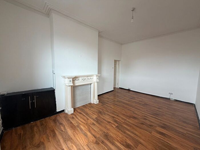 2 Bedroom Flat To Rent In Seaforth Vale West, Liverpool, L21