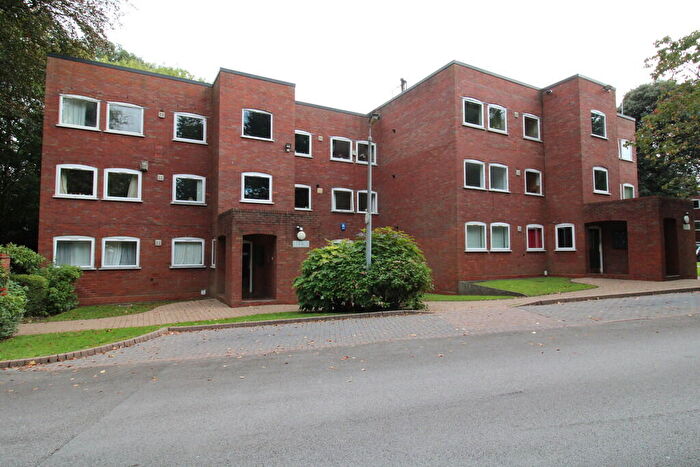 2 Bedroom Apartment To Rent In Priory Road, Edgbaston, B5
