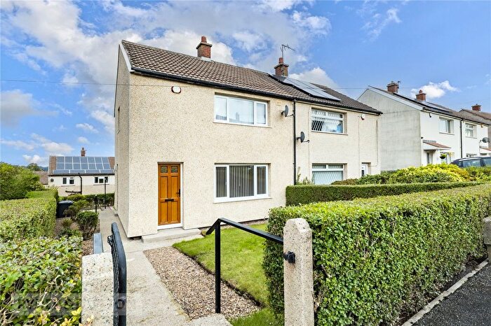 2 Bedroom Semi-detached House For Sale In Balmoral Avenue, Crosland Moor, Huddersfield, HD4