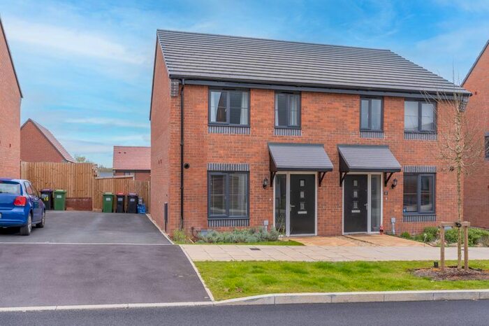 3 Bedroom Semi-Detached House To Rent In Meyer Crescent, Dawley Bank, Telford, TF4