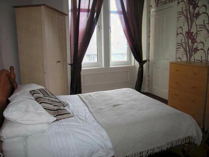 2 Bedroom Flat To Rent In 453 Clarkston Road, Glasgow, G44