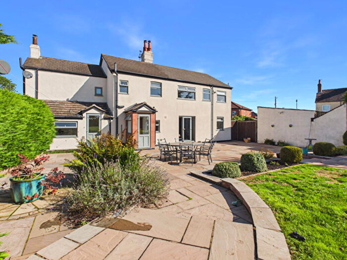 4 Bedroom Detached House For Sale In Broughton Road, Crewe, CW1