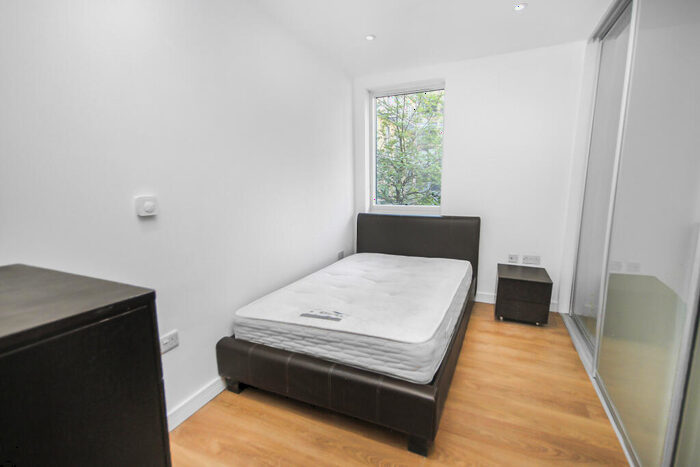 2 Bedroom Flat To Rent In Caspian Wharf, Seven Sea Gardens, Bow, E3