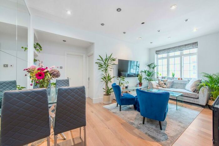 1 Bedroom Flat To Rent In Park Road London, NW1