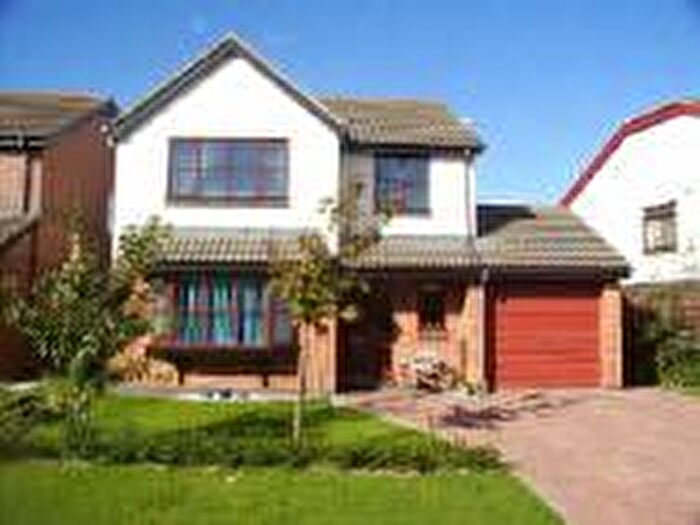 4 Bedroom Detached House To Rent In Bishopdale Close, Grosvenor Park, Morecambe, LA3