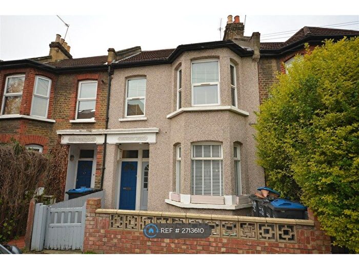 2 Bedroom Flat To Rent In Wycliffe Rd, Wimbledon, SW19