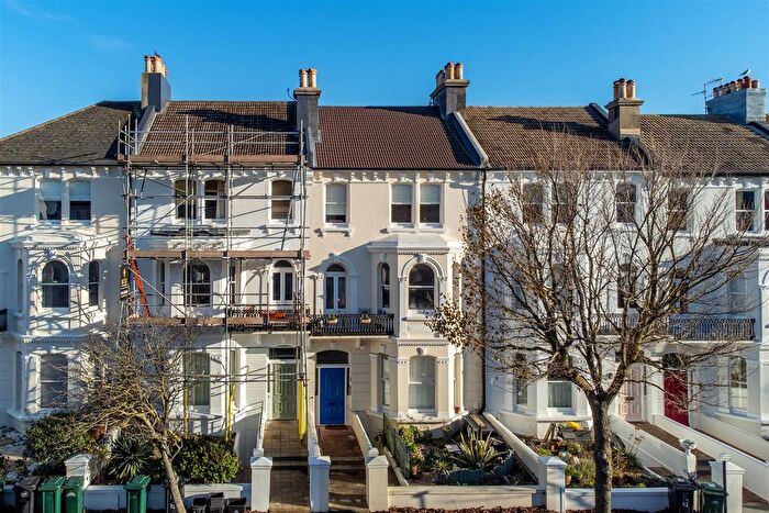 Studio To Rent In Westbourne Villas, Hove, BN3