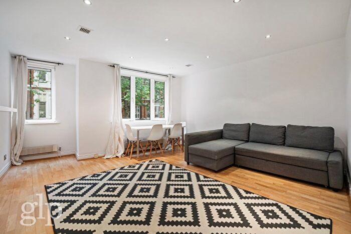 1 Bedroom Flat To Rent In Charing Cross Road, London, WC2H