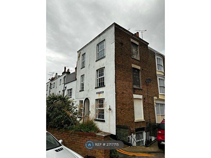 4 Bedroom Maisonette To Rent In Adelaide Gardens, Ramsgate, CT11