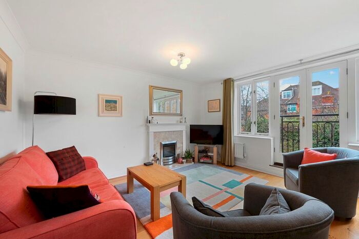 2 Bedroom Flat To Rent In Nursery Road Wimbledon, London, SW19
