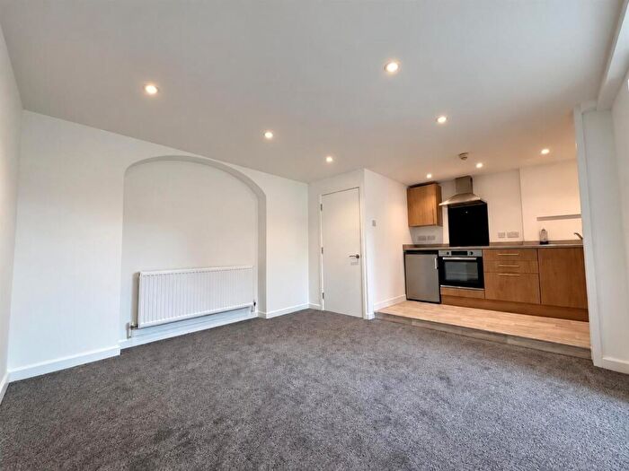 1 Bedroom Flat To Rent In Coronation Road, Southville, Bristol, BS3
