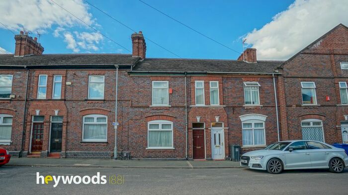 3 Bedroom Terraced House To Rent In Well Street, Newcastle-Under-Lyme, ST5