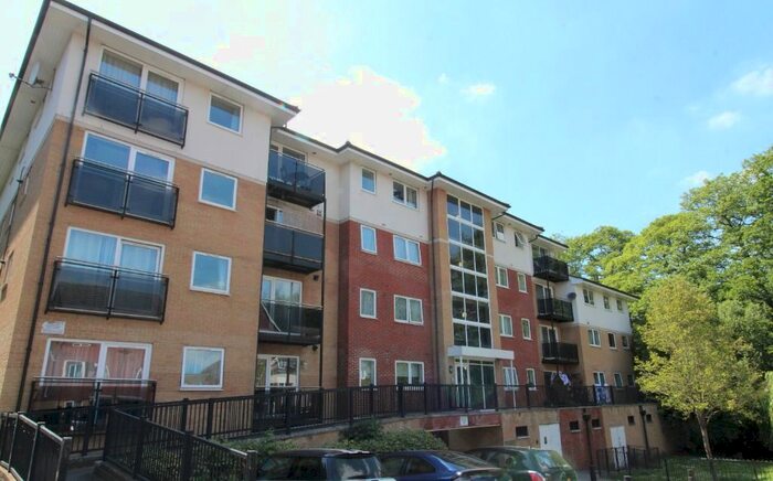 2 Bedroom Flat To Rent In Seacole Gardens, Dale Road, Southampton, SO16