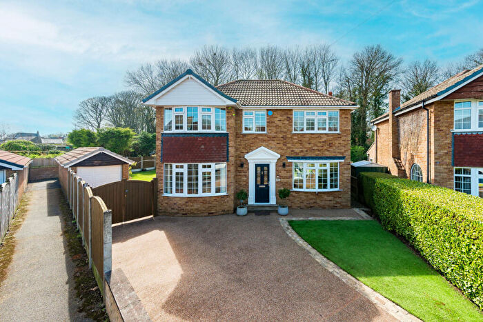 4 Bedroom Detached House For Sale In Meadow View, Barwick In Elmet, Leeds, LS15