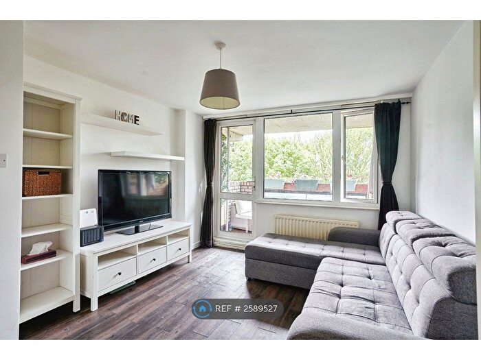 1 Bedroom Flat To Rent In Downfield Close, London, W9