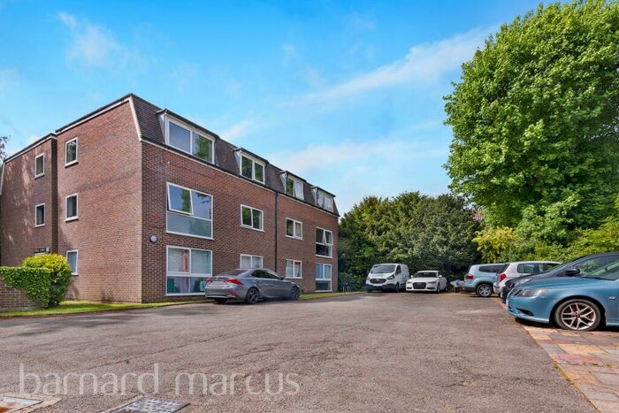 1 Bedroom Apartment To Rent In Bramley Hill, South Croydon, CR2