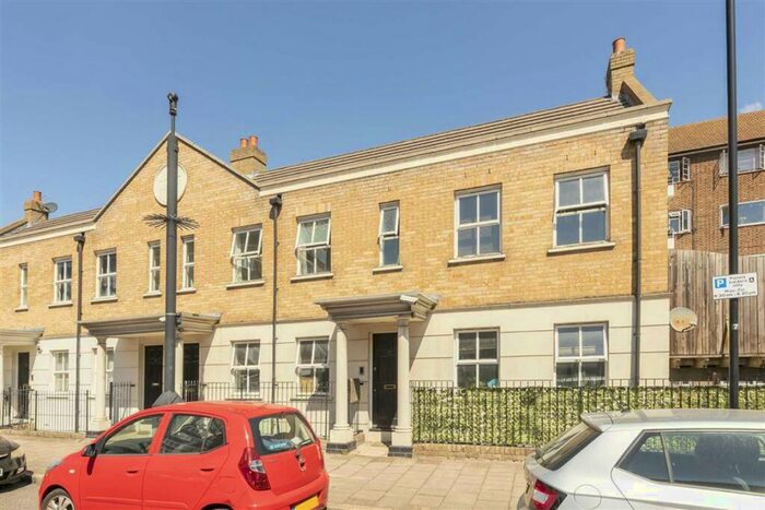 2 Bedroom Flat To Rent In Haberdasher Street, Hoxton, N1