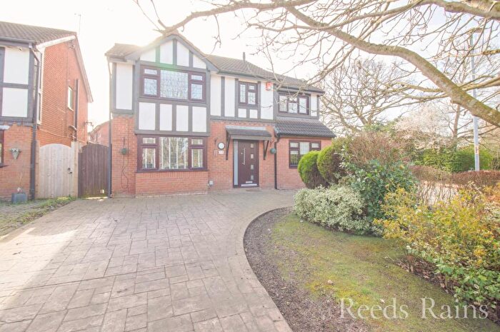 4 Bedroom Detached House For Sale In Coventry Avenue, Great Sutton, Ellesmere Port, Cheshire, CH66