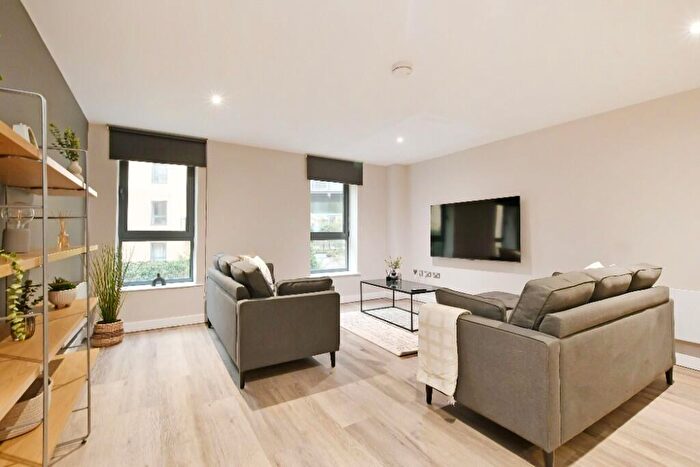 5 Bedroom Apartment To Rent In West One Space, Fitzwilliam Street, Sheffield, S1