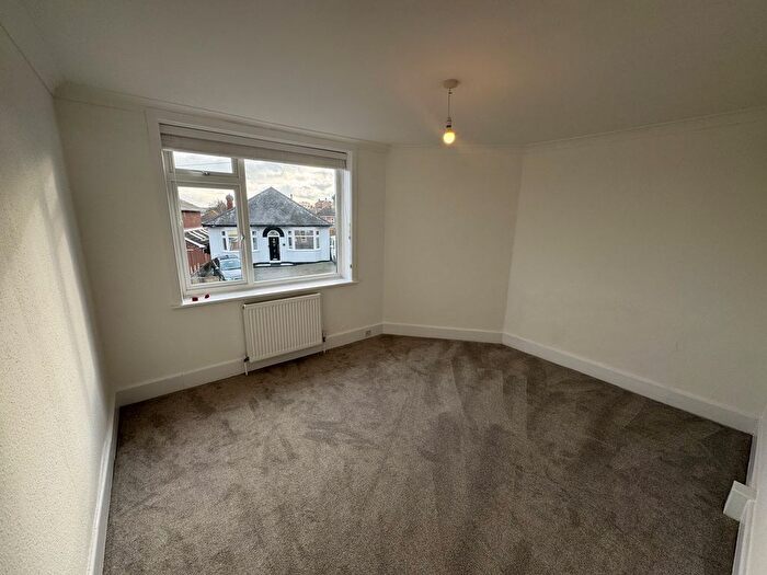 4 Bedroom Property To Rent In Nursery Road, Bournemouth, BH9