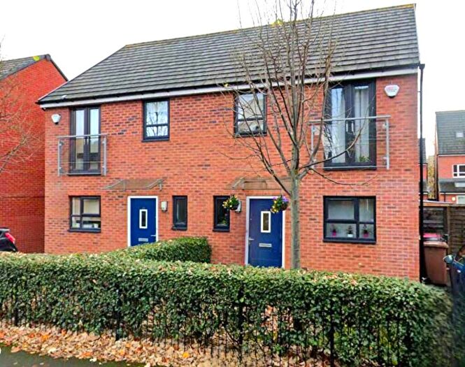 3 Bedroom Semi Detached House To Rent In Canavan Way, Manchester, Greater Manchester, M7