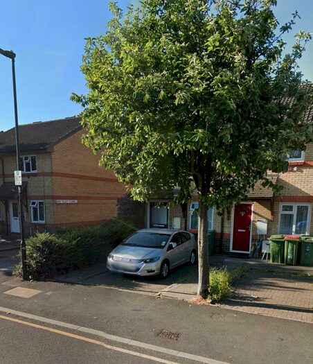 2 Bedroom Terraced House To Rent In Newland House, London City Airport, King George V, Royal Victoria Docks, London, E16