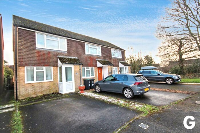 2 Bedroom End Of Terrace House For Sale In Willow Drive, Ringwood, Hampshire, BH24
