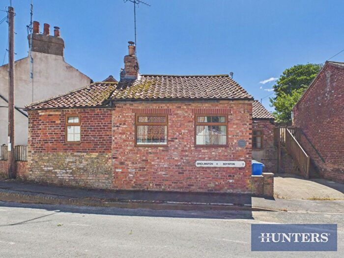 1 Bedroom Detached Bungalow For Sale In Front Street, Grindale, Bridlington, YO16