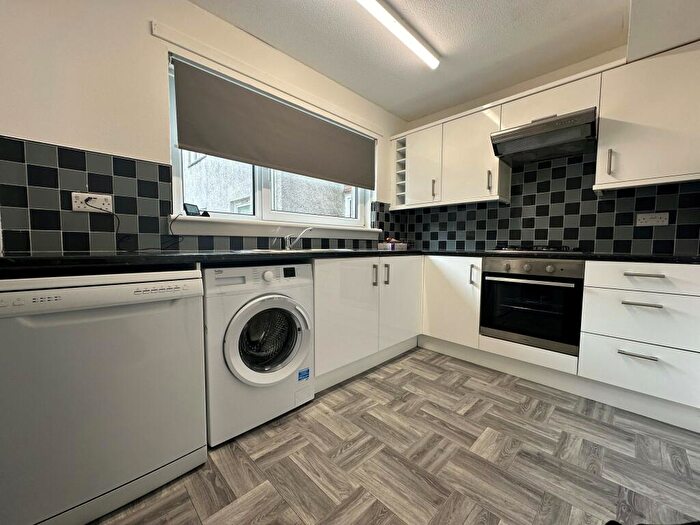 2 Bedroom Flat To Rent In Netherton Road, East Kilbride, G75