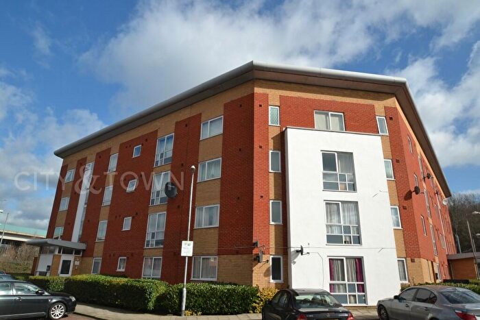 2 Bedroom Flat To Rent In Albatross Close, London, E6