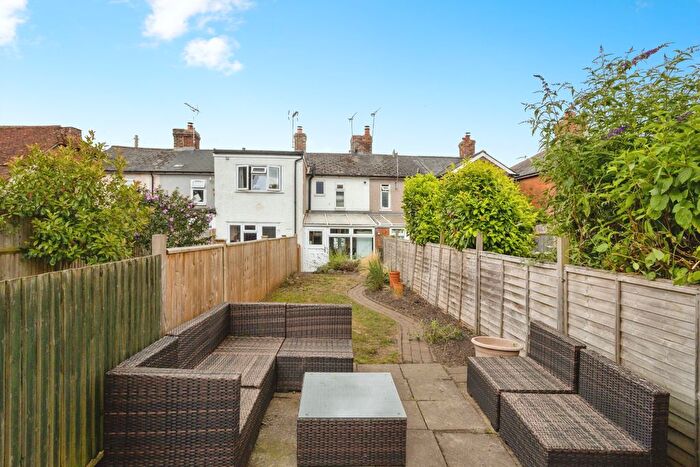 1 Bedroom Terraced House For Sale In Addlestead Road, Tonbridge, TN12