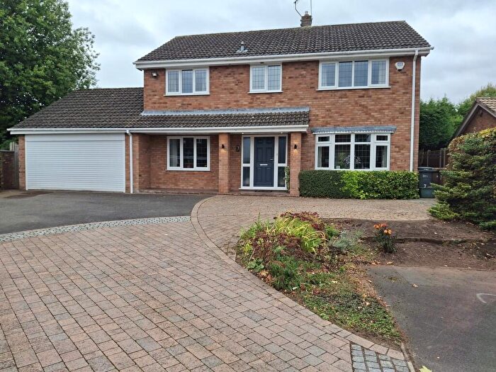 4 Bedroom Detached House To Rent In Porlock Grove, ST4