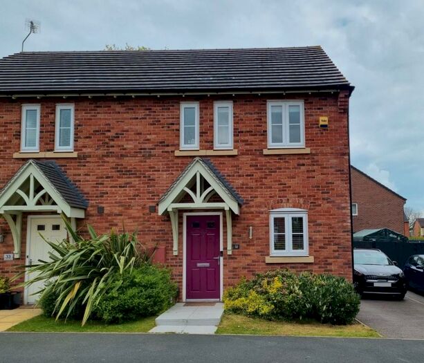 3 Bedroom Semi-Detached House To Rent In Parsons Green, Derby, DE22