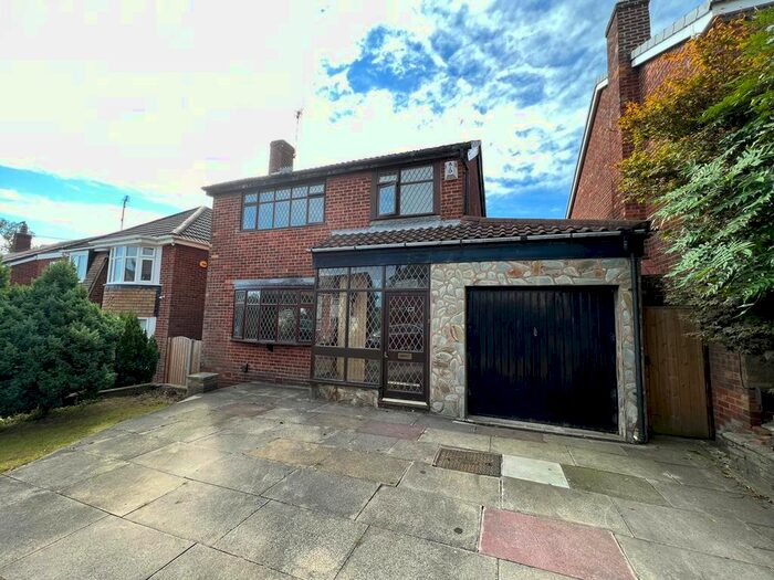 3 Bedroom Detached House To Rent In Sunny Bank Road, Bury, BL9