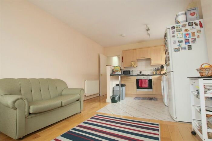 3 Bedroom Flat To Rent In Chambers Lane, London, NW10