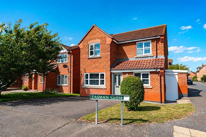 3 Bedroom Detached House For Sale In Tasman Close, Spalding, PE11