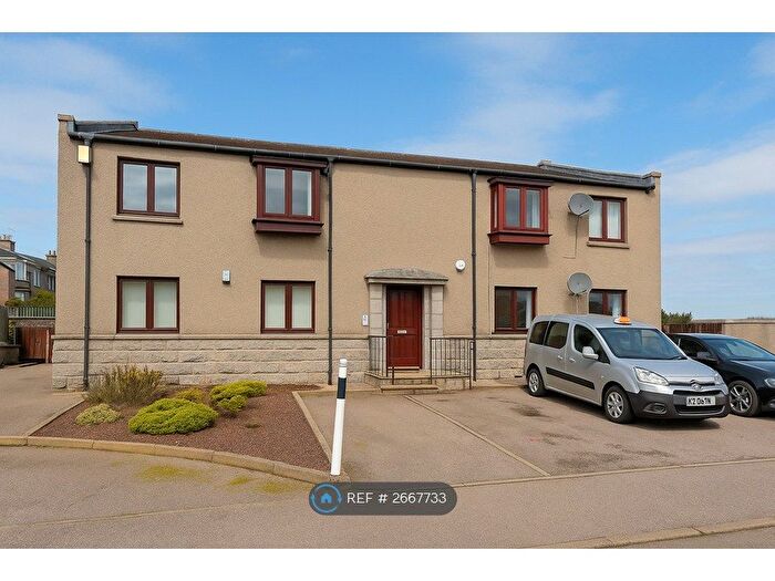 2 Bedroom Flat To Rent In Gladstone Place, Woodside, Aberdeen, AB24