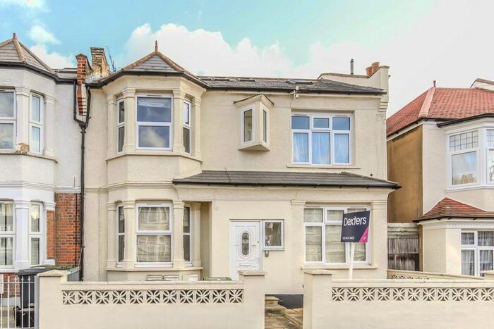 1 Bedroom Flat To Rent In Arragon Gardens, London, SW16