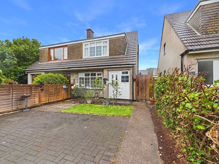 3 Bedroom Property For Sale In Aneray Road, Camborne, TR14