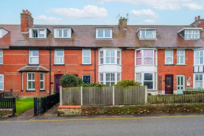 4 Bedroom Terraced House For Sale In Cromer Road, Mundesley, NR11