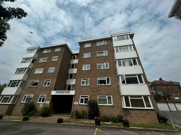 2 Bedroom Flat To Rent In Surrenden Road, Brighton, BN1
