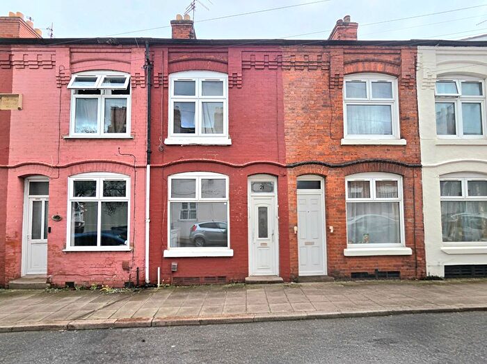 4 Bedroom Terraced House To Rent In Maynard Road, Leicester, LE2