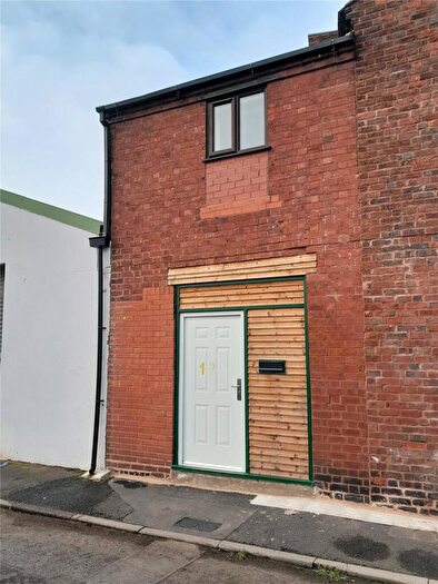 2 Bedroom Flat To Rent In Hill Street, Kidderminster, Worcestershire, DY11